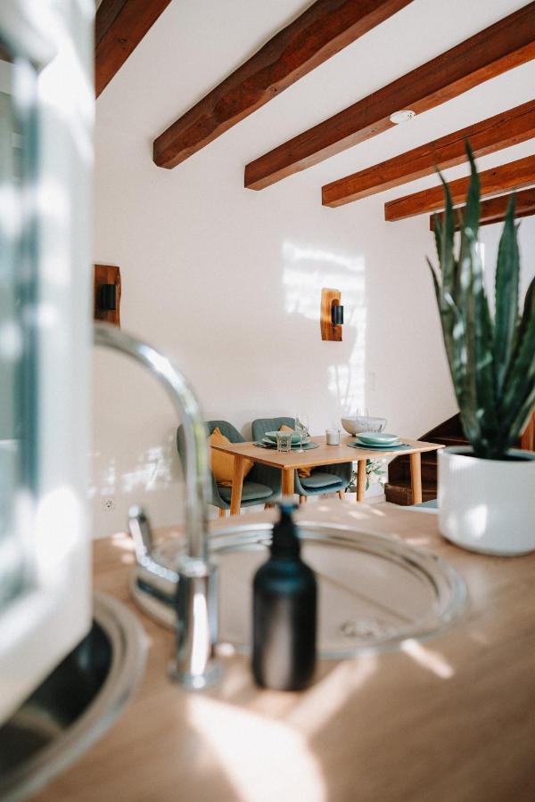 Appartement Residenz Bella Italia - Charmante Unterkunft Im Herzen Von Wuerzburg Mit Balkon, Terrasse Und Parkplatz Im Innenhof! エクステリア 写真